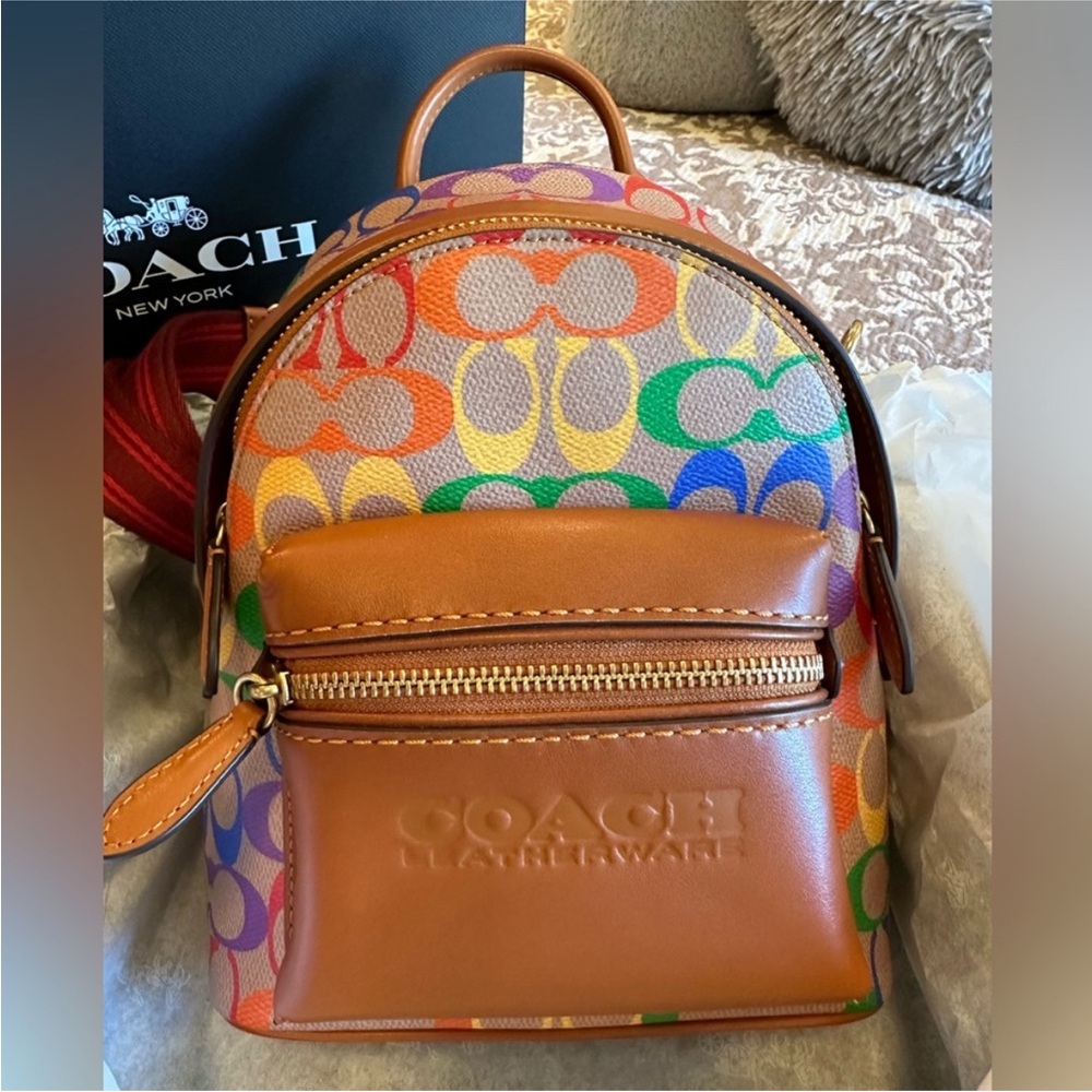 Coach Charter Backpack 18 In Rainbow Signature Canvas - Picture 3 of 16